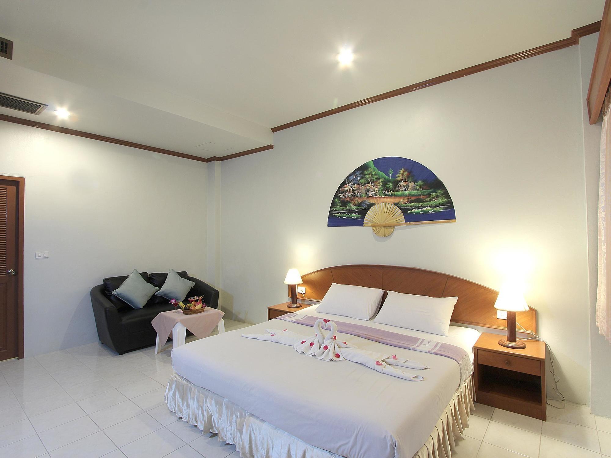 Choophorn House Sha Hotel Kata Beach  Exterior photo